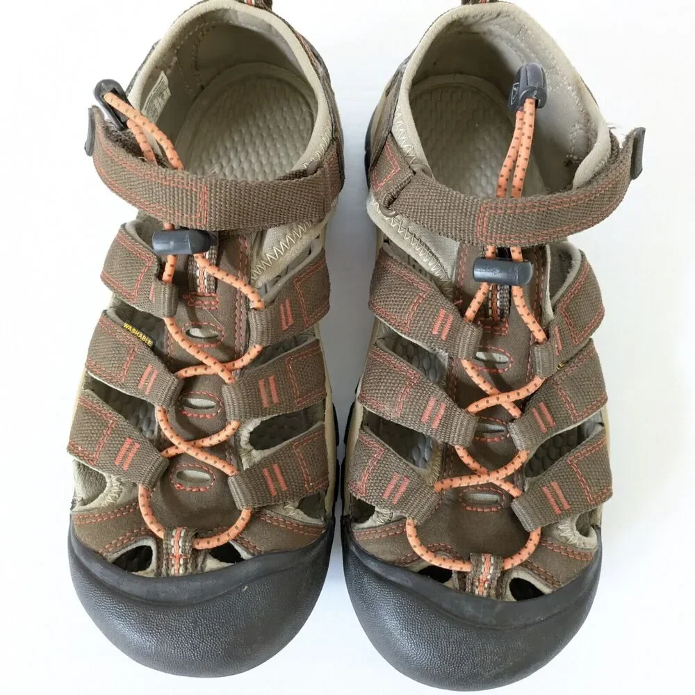 Keen Newport H2 Sandal Youth 6/38 Womens 7.5 Brown Waterproof Hiking Water Shoes